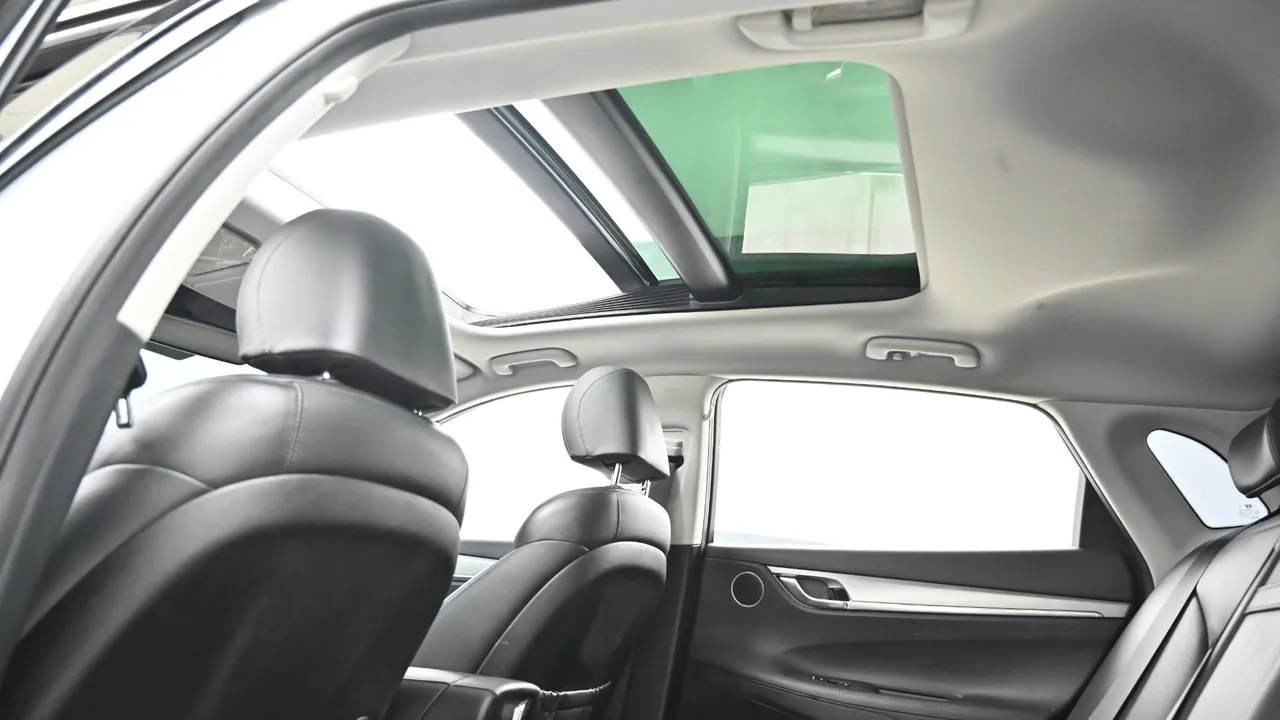 Hyundai Grandeur — miniaturë 18