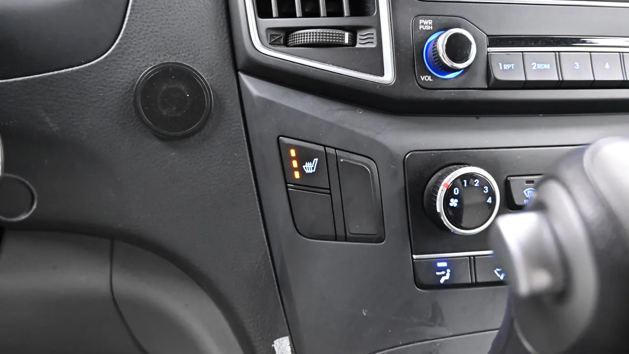 Hyundai Starex — miniaturë 35
