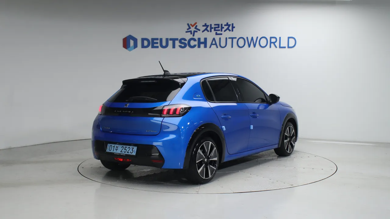 Peugeot E-208 50kWh GT Line