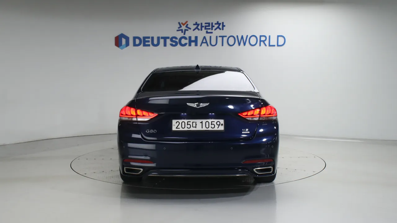 Genesis G80 — miniaturë 4