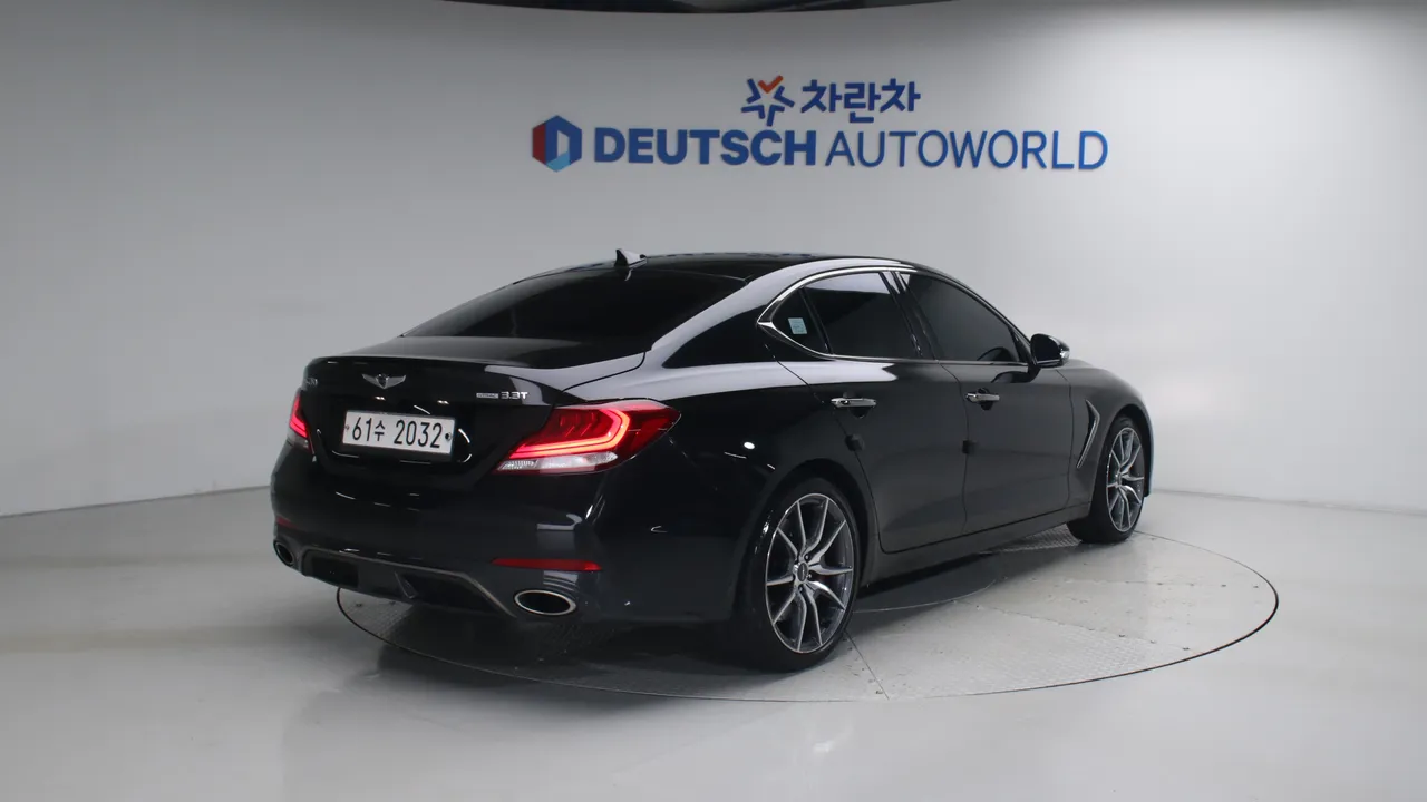 Genesis G70 — miniaturë 2
