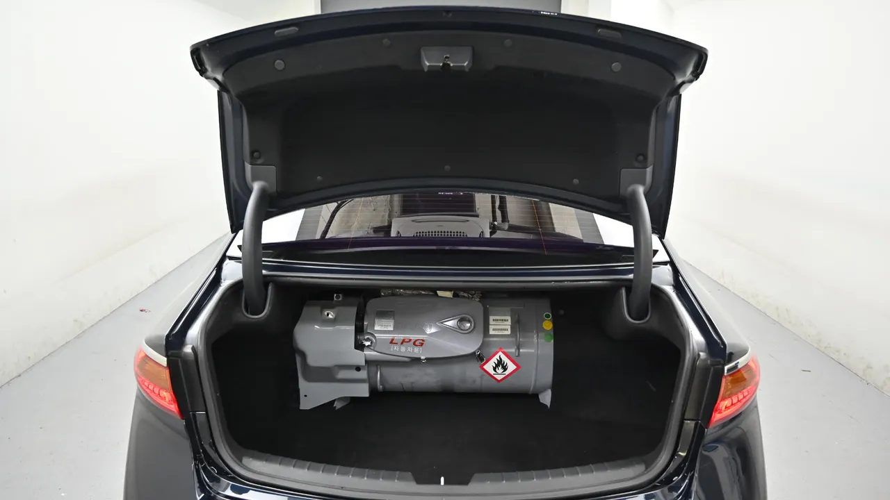 Kia K7 — miniaturë 19