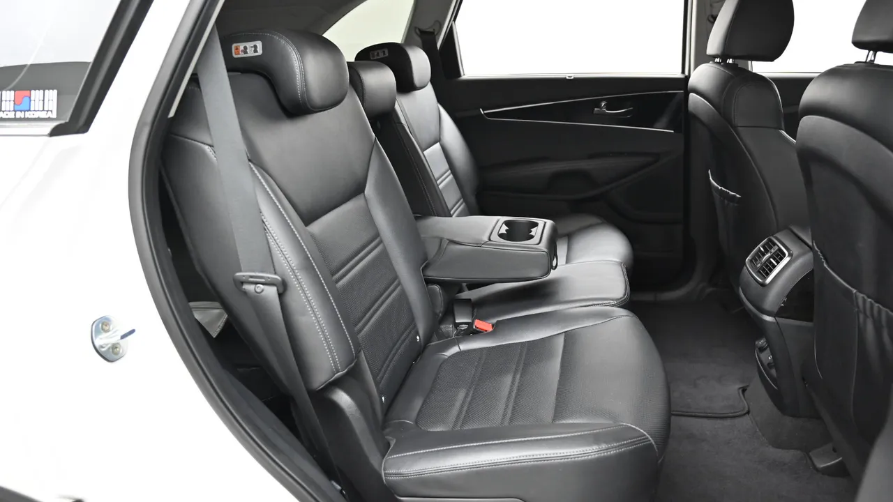 Kia Sorento — miniaturë 12