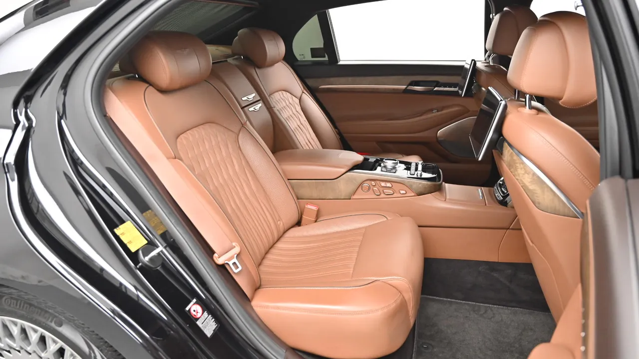 Genesis G90 — miniaturë 12