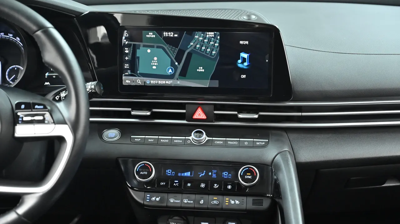 Hyundai Avante — miniaturë 14