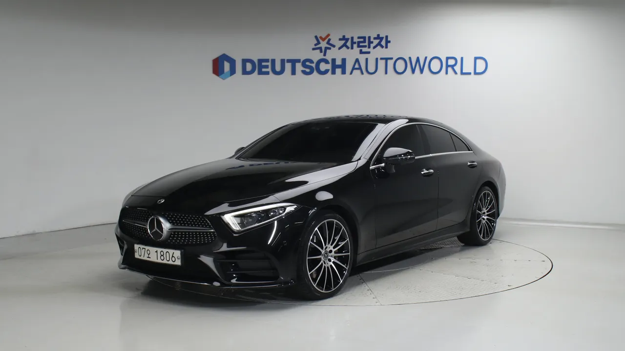 Mercedes-Benz CLS-klasse CLS400d 4MATIC AMG Line — foto 1