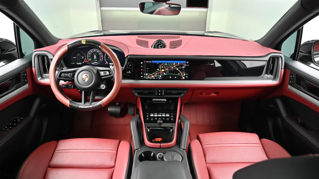 Porsche Cayenne (PO536) 3.0 E-Hybrid
