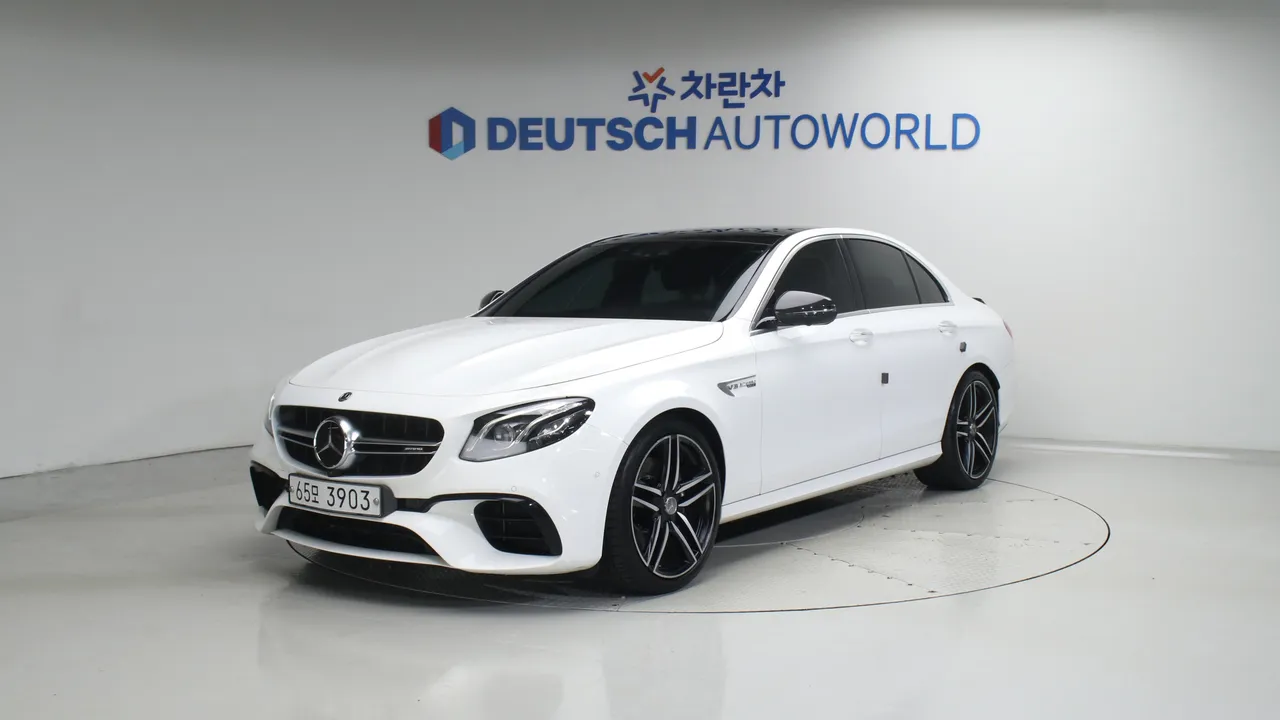 Mercedes-Benz E-klasse E63 AMG 4MATIC+ — foto 1