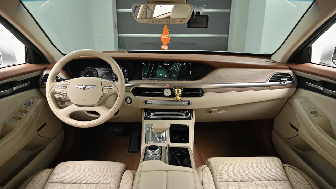 Genesis G90 — miniaturë 7