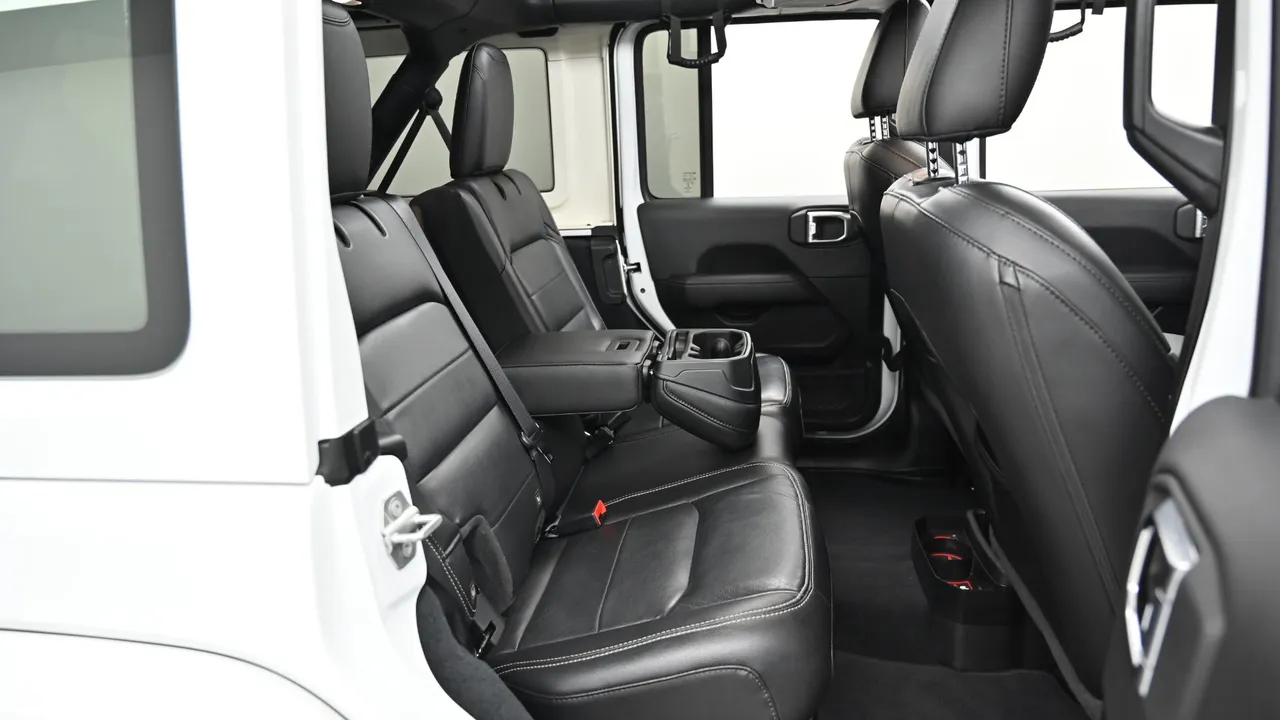 Jeep Wrangler — miniaturë 12