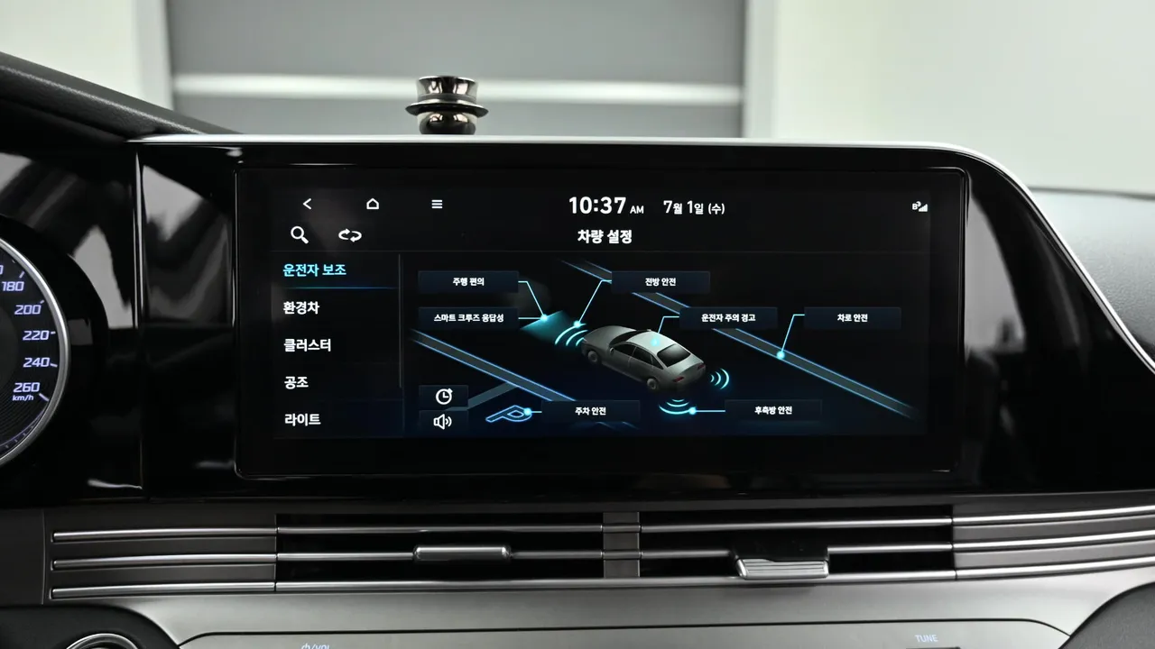 Hyundai Grandeur — miniaturë 17