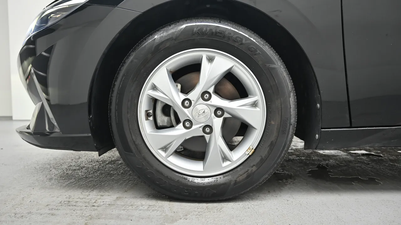 Hyundai Avante — miniaturë 5