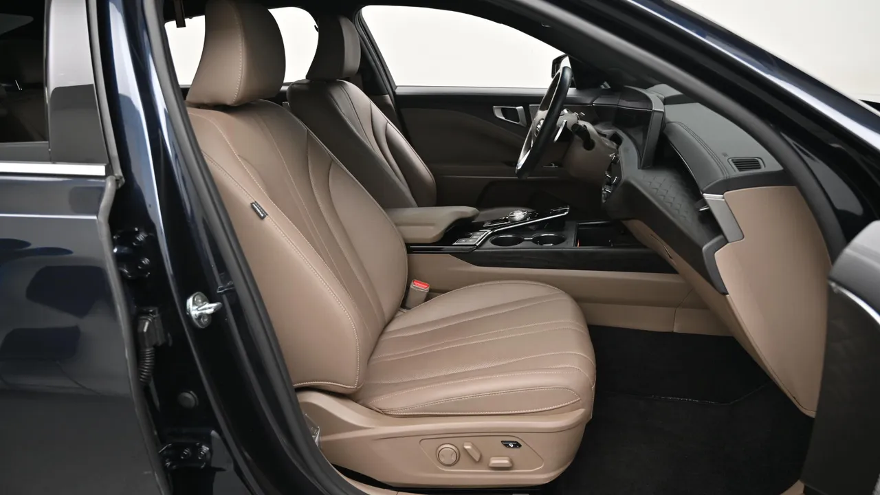 Kia K8 — miniaturë 10