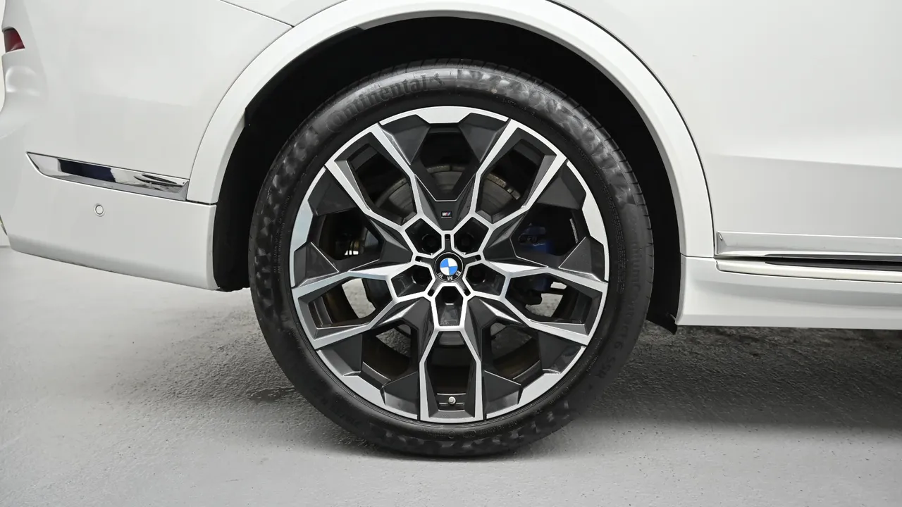 BMW X7 — miniaturë 5