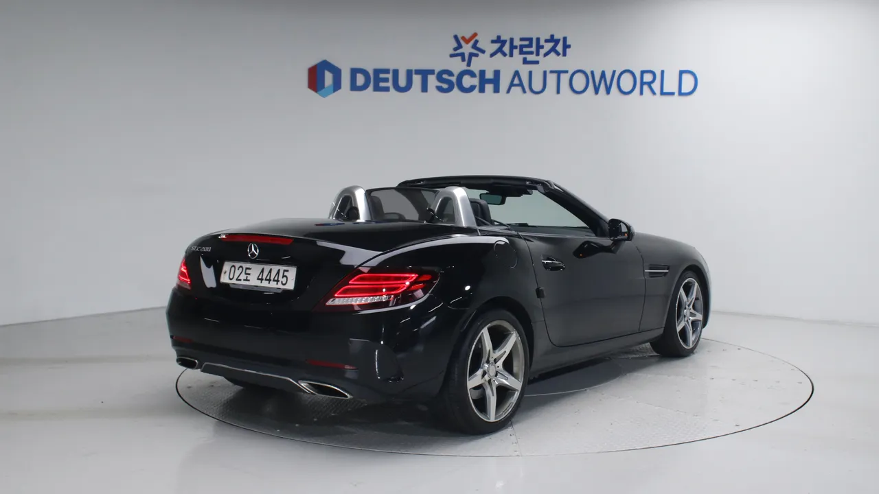 Mercedes SLC-Class R172 SLC200