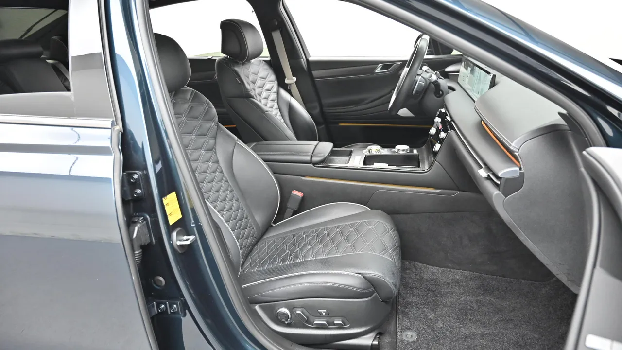 Genesis G80 — miniaturë 10