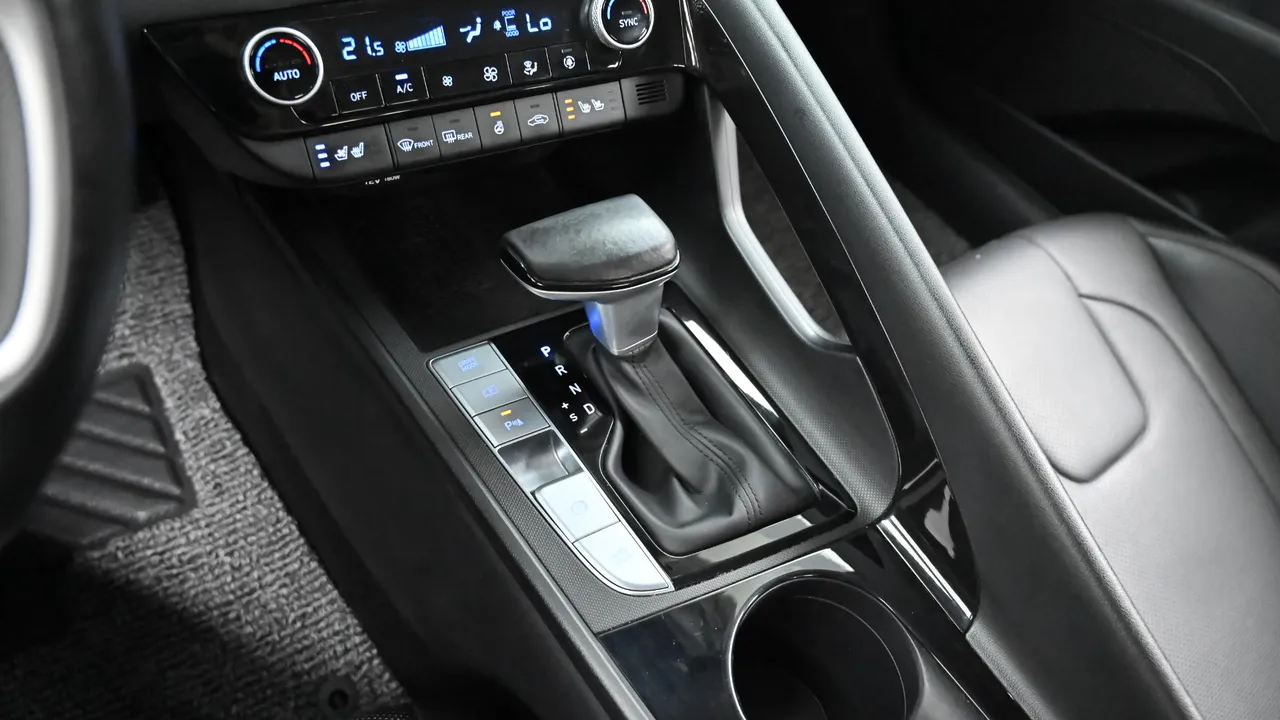 Hyundai Avante — miniaturë 9