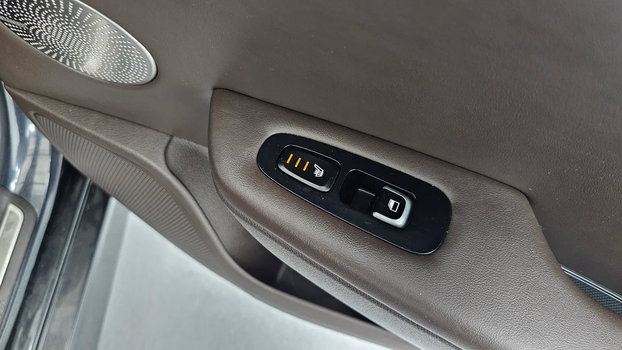 Kia Stinger — miniaturë 16