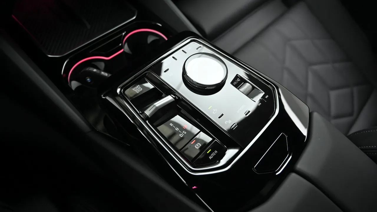BMW 5er — miniaturë 9