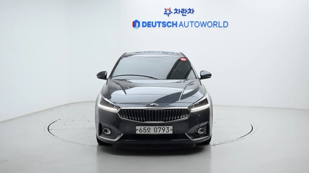 Kia K7 — miniaturë 3