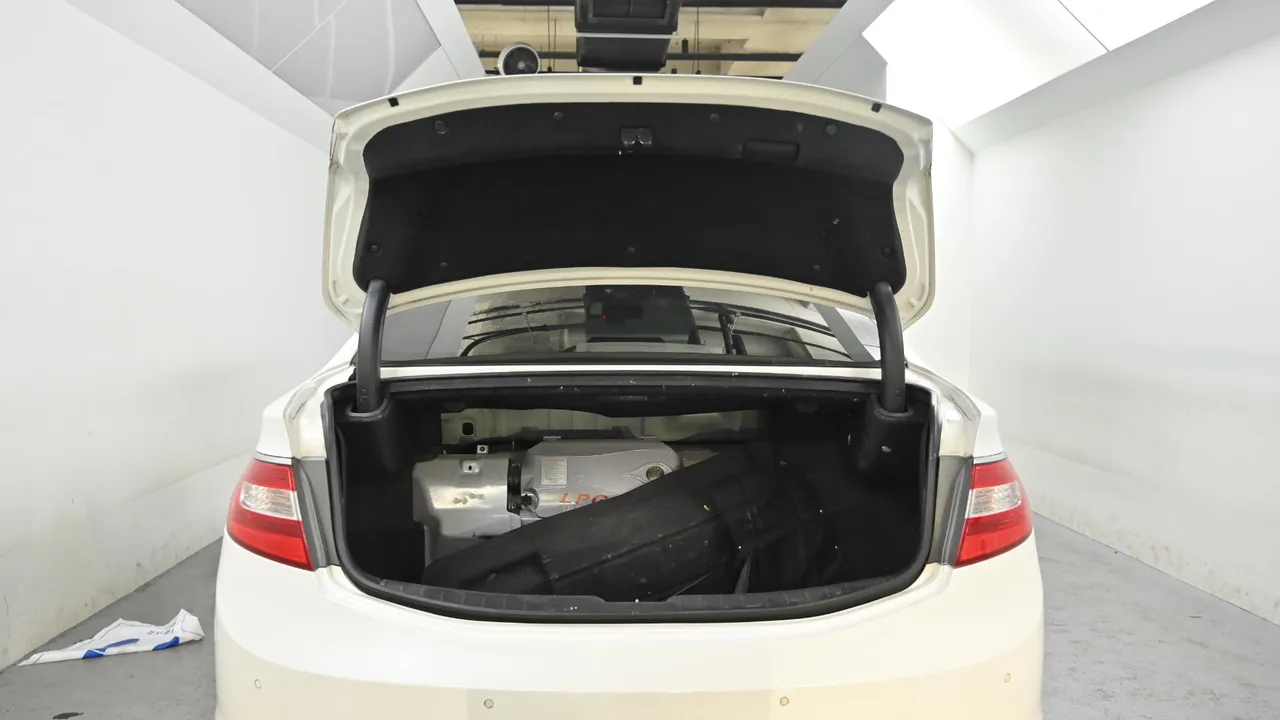 Hyundai Grandeur — miniaturë 38