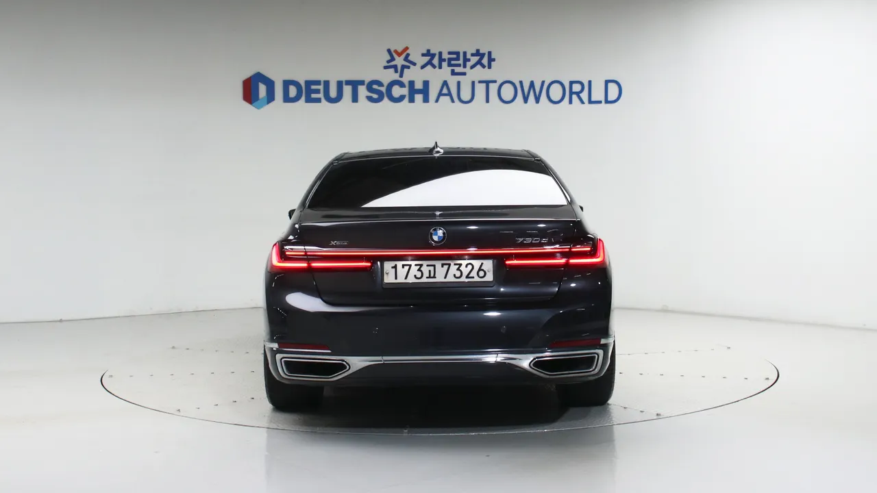 BMW 7er — miniaturë 4