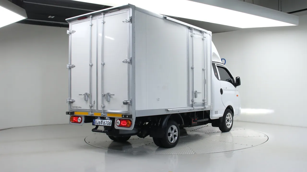 Hyundai — miniaturë 21