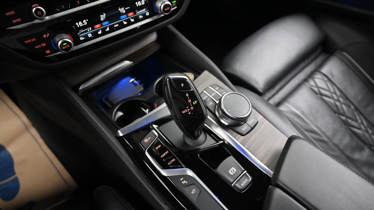 BMW 5er — miniaturë 9