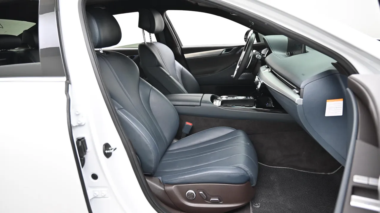Genesis G80 — miniaturë 10