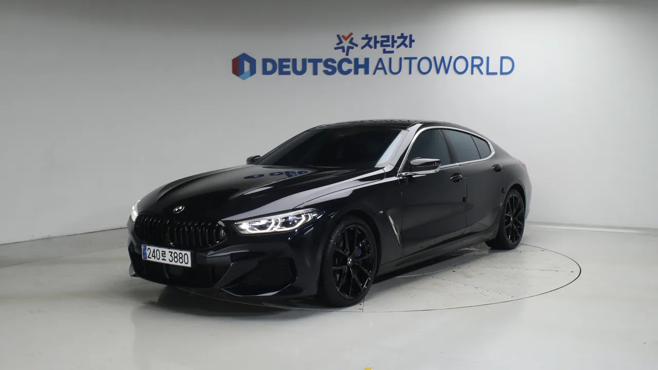BMW 8er 840d xDrive M 스포츠 그란쿠페 — foto 1