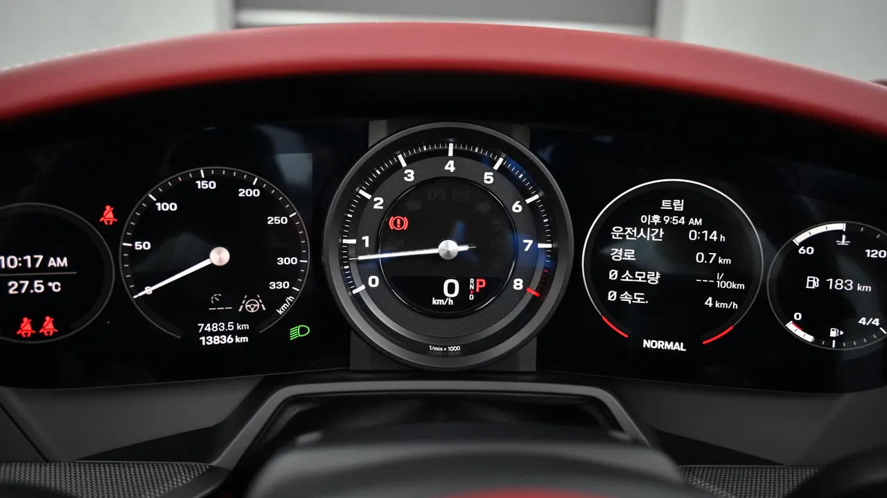 Porsche 911 — miniaturë 8