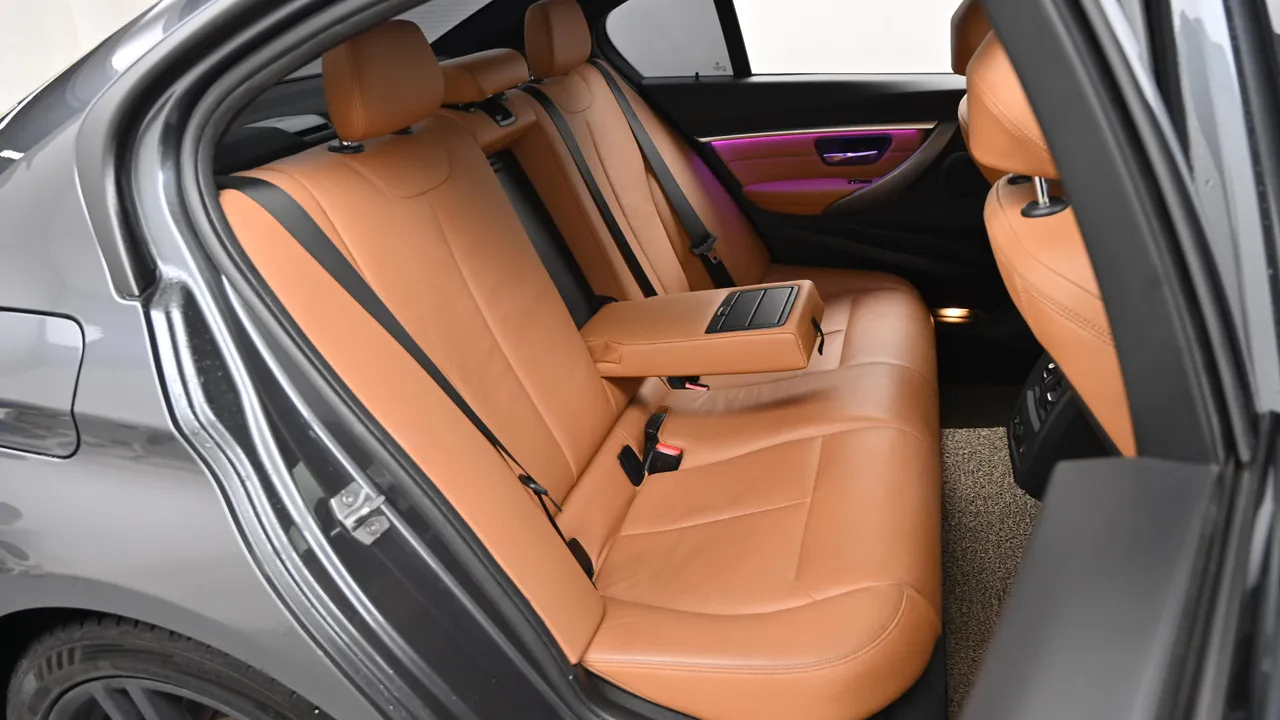 BMW 3er — miniaturë 12