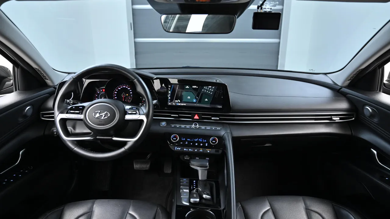 Hyundai Avante — miniaturë 7