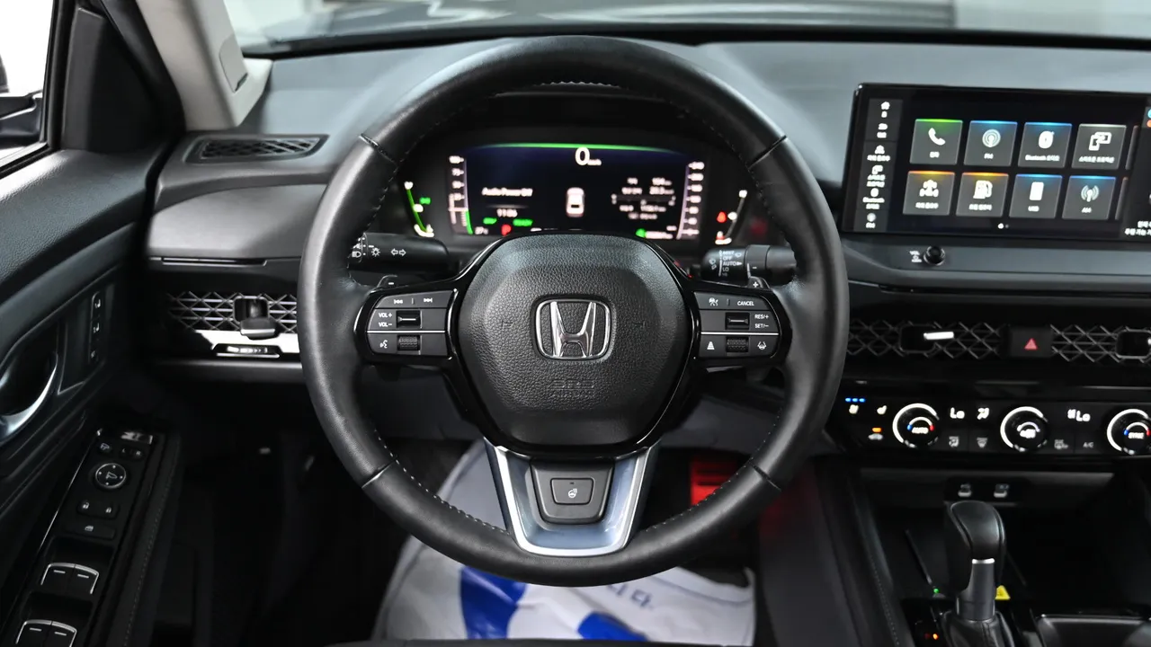 Honda Accord — miniaturë 13