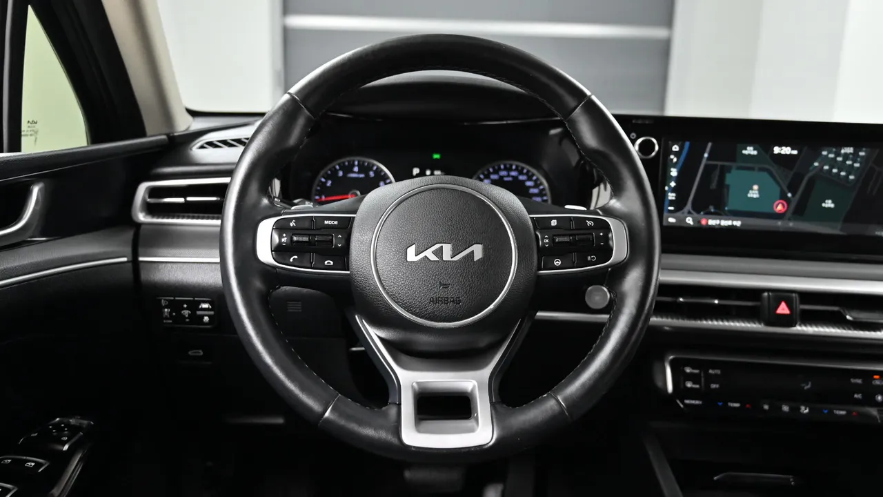 Kia K5 — miniaturë 31