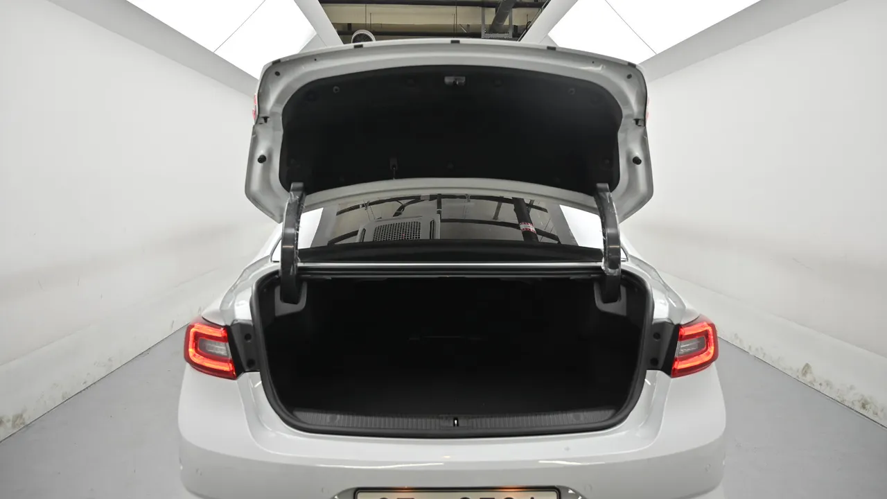 Renault Samsung SM6 — miniaturë 28