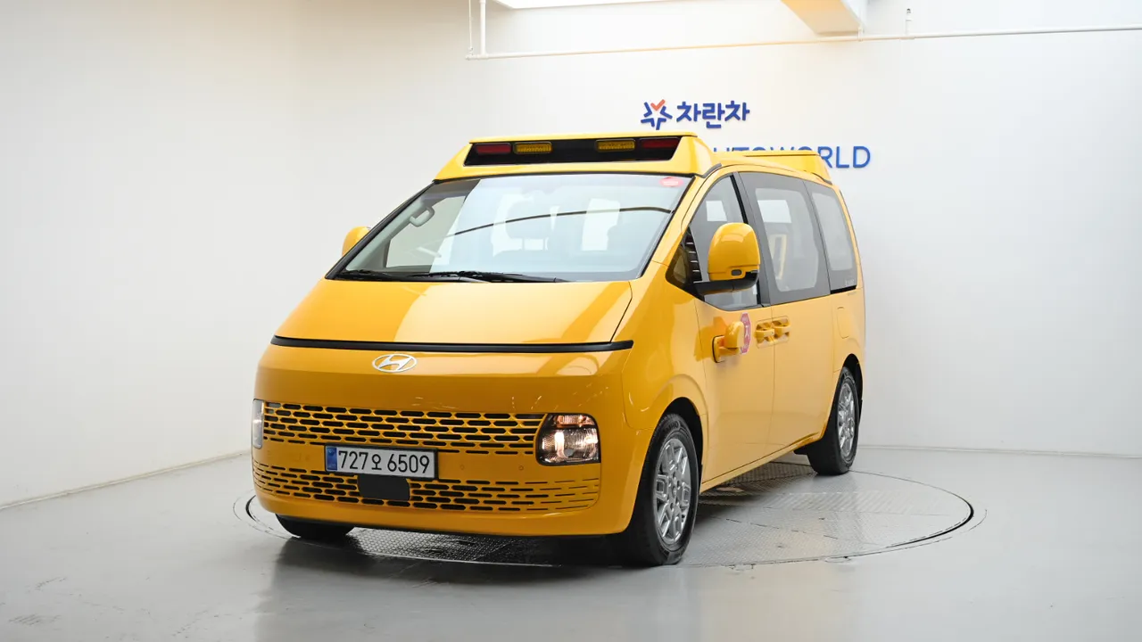 Hyundai Staria LPG 3.5 어린이 보호차 15인승 — foto 1