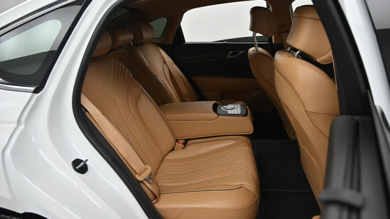 Genesis G80 — miniaturë 12