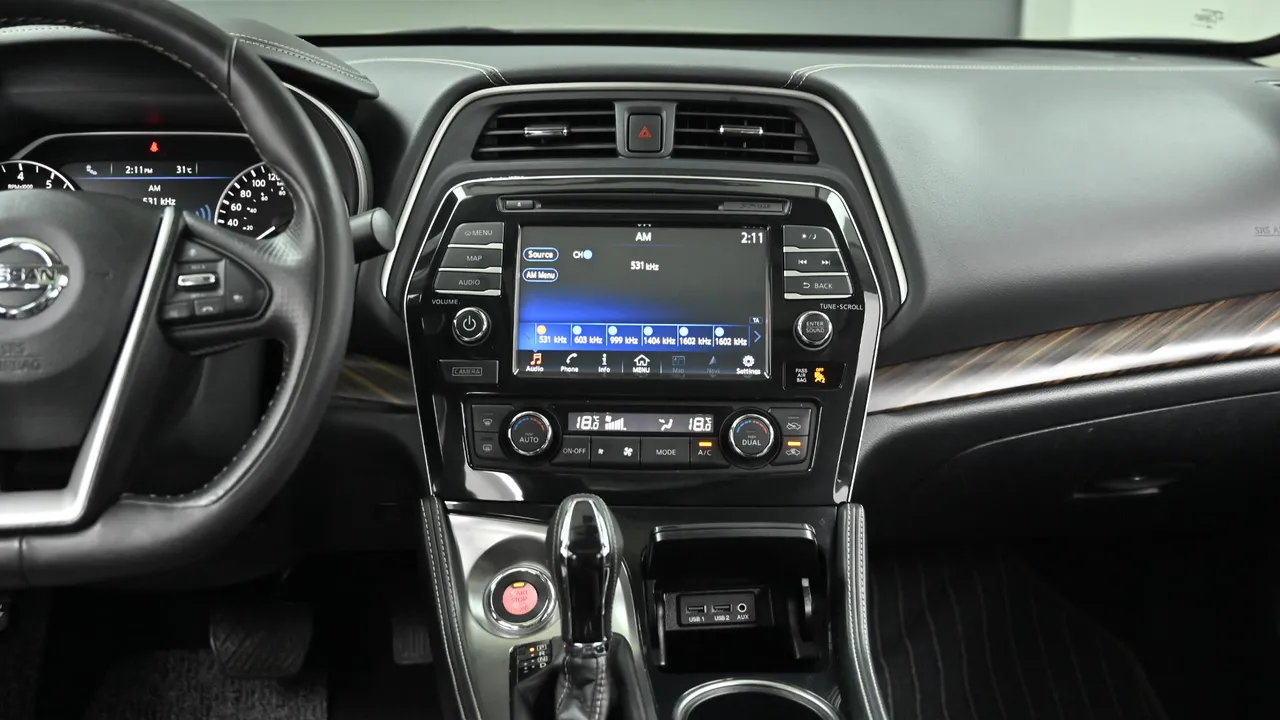 Nissan Maxima — miniaturë 14
