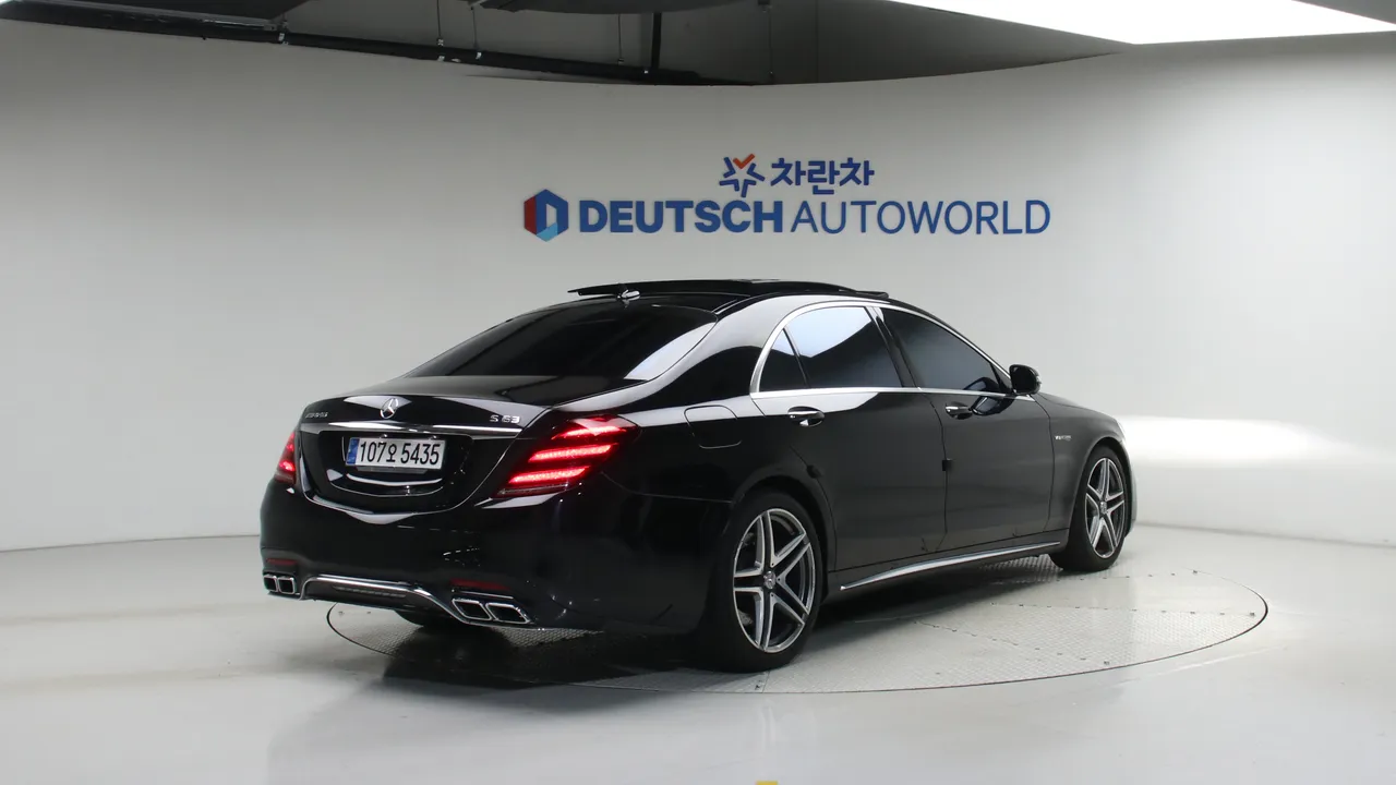Mercedes-Benz S-klasse — miniaturë 2