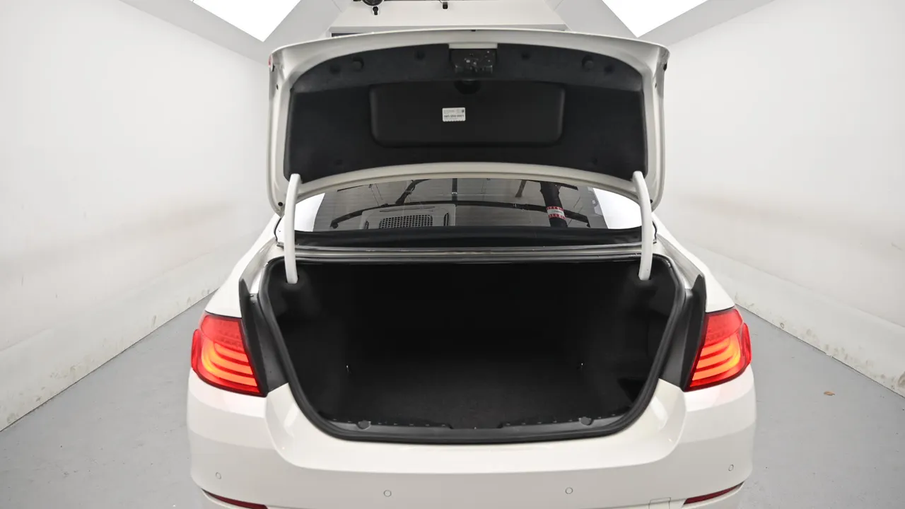 BMW 5er — miniaturë 19
