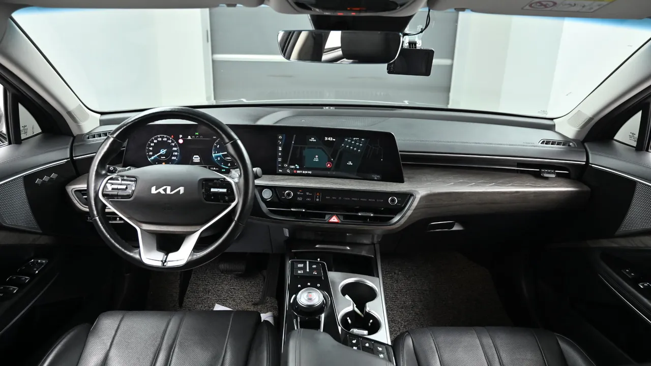 Kia K8 — miniaturë 7