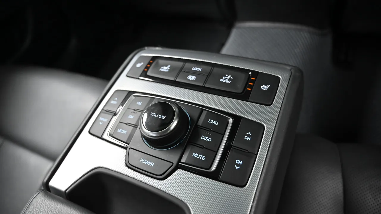Genesis G80 — miniaturë 16