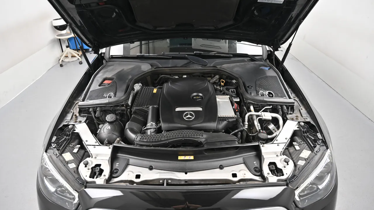 Mercedes-Benz E-klasse — miniaturë 6