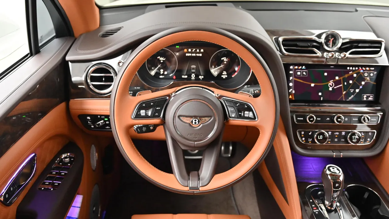 Bentley Bentayga — miniaturë 13
