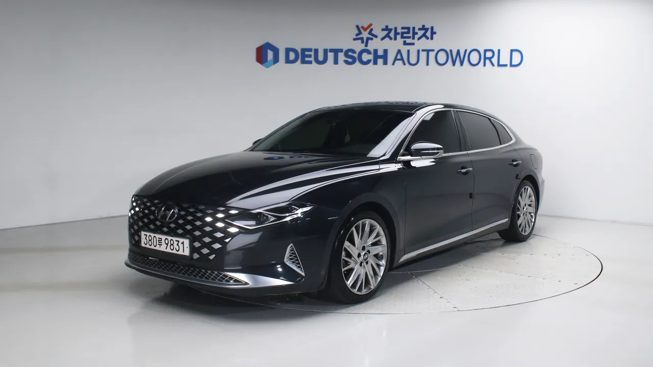 Hyundai Grandeur 2.5 캘리그래피 — foto 1