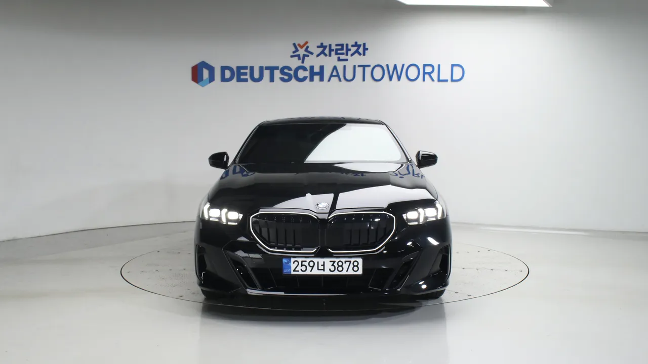 BMW 5er — miniaturë 3