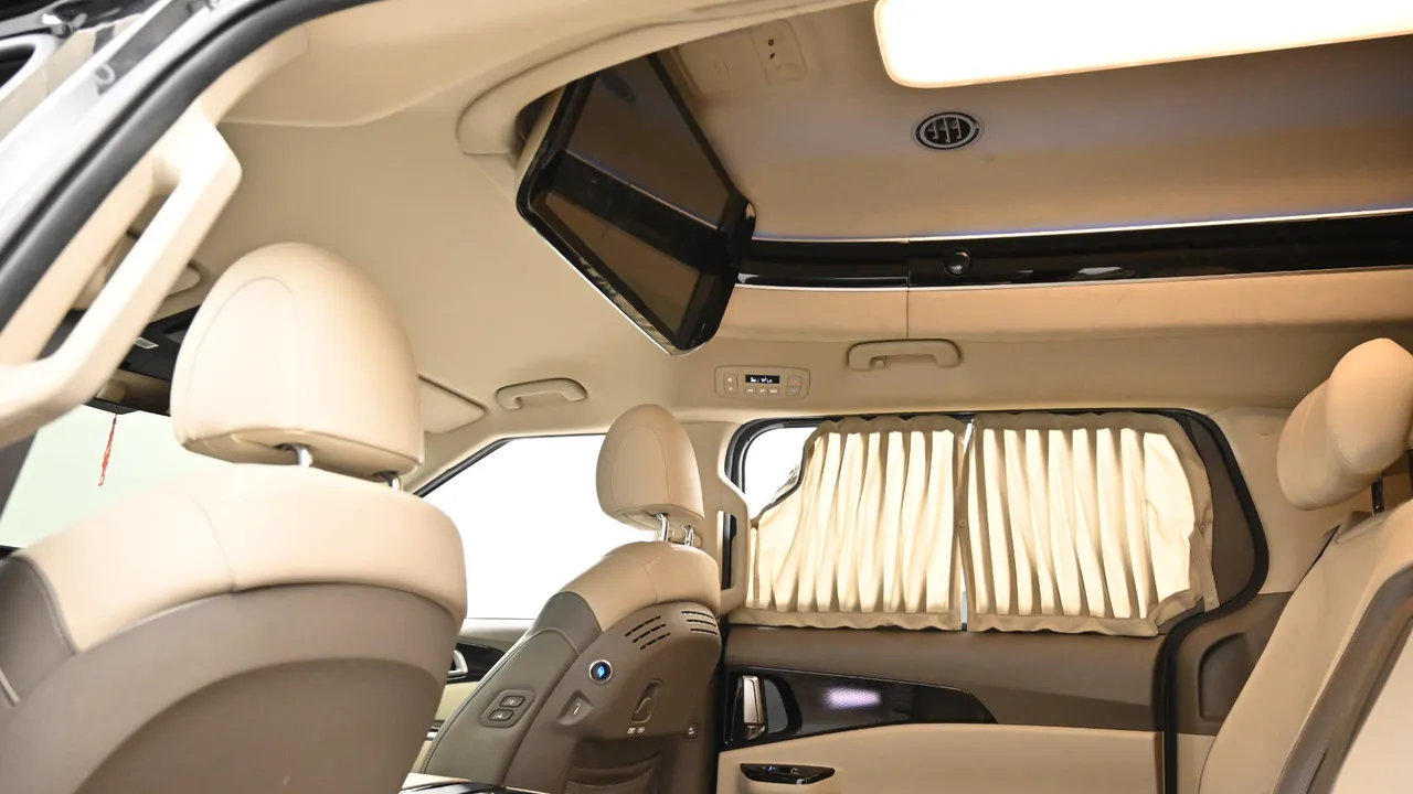 Kia Carnival — miniaturë 18
