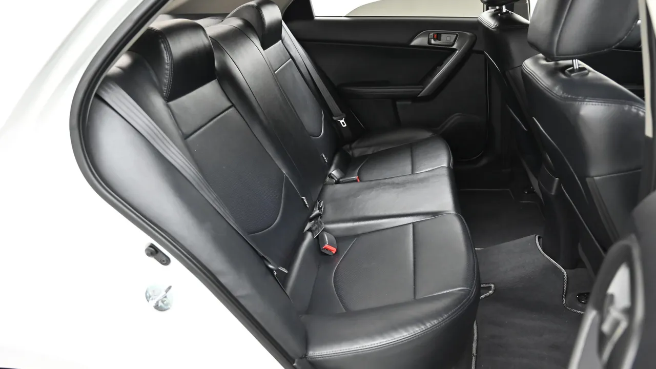 Kia Forte — miniaturë 12