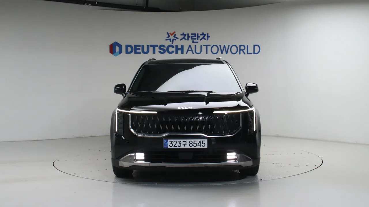 Kia Carnival — miniaturë 3